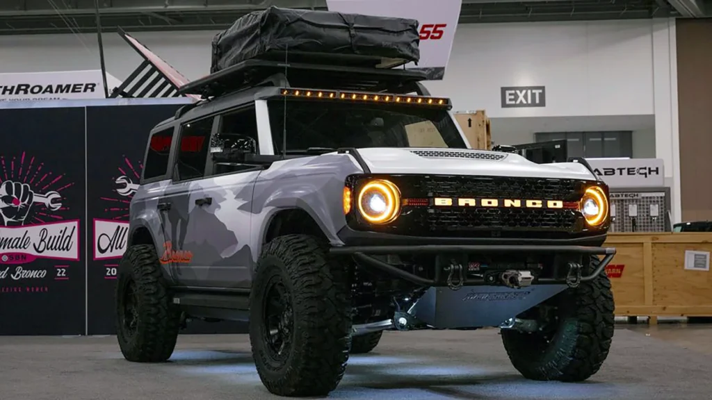 Ford Bronco Off-Roading Performance на SEMA 2023