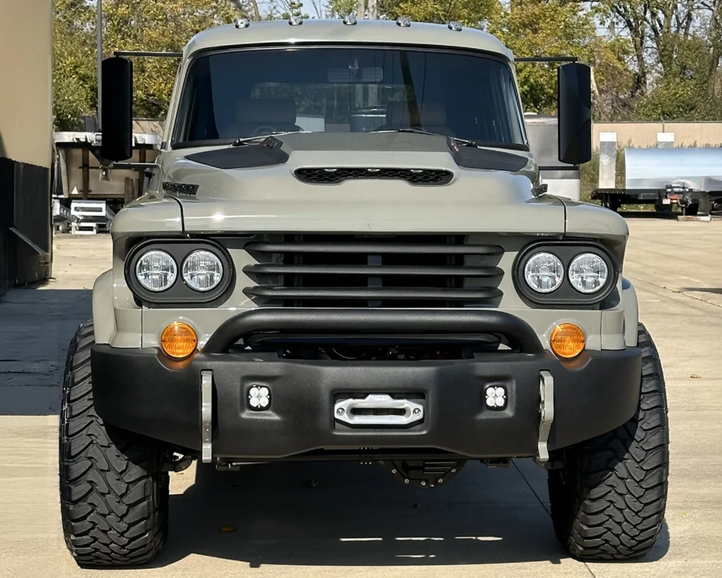 Dodge Ram Power Wagon 1962 на виставці SEMA