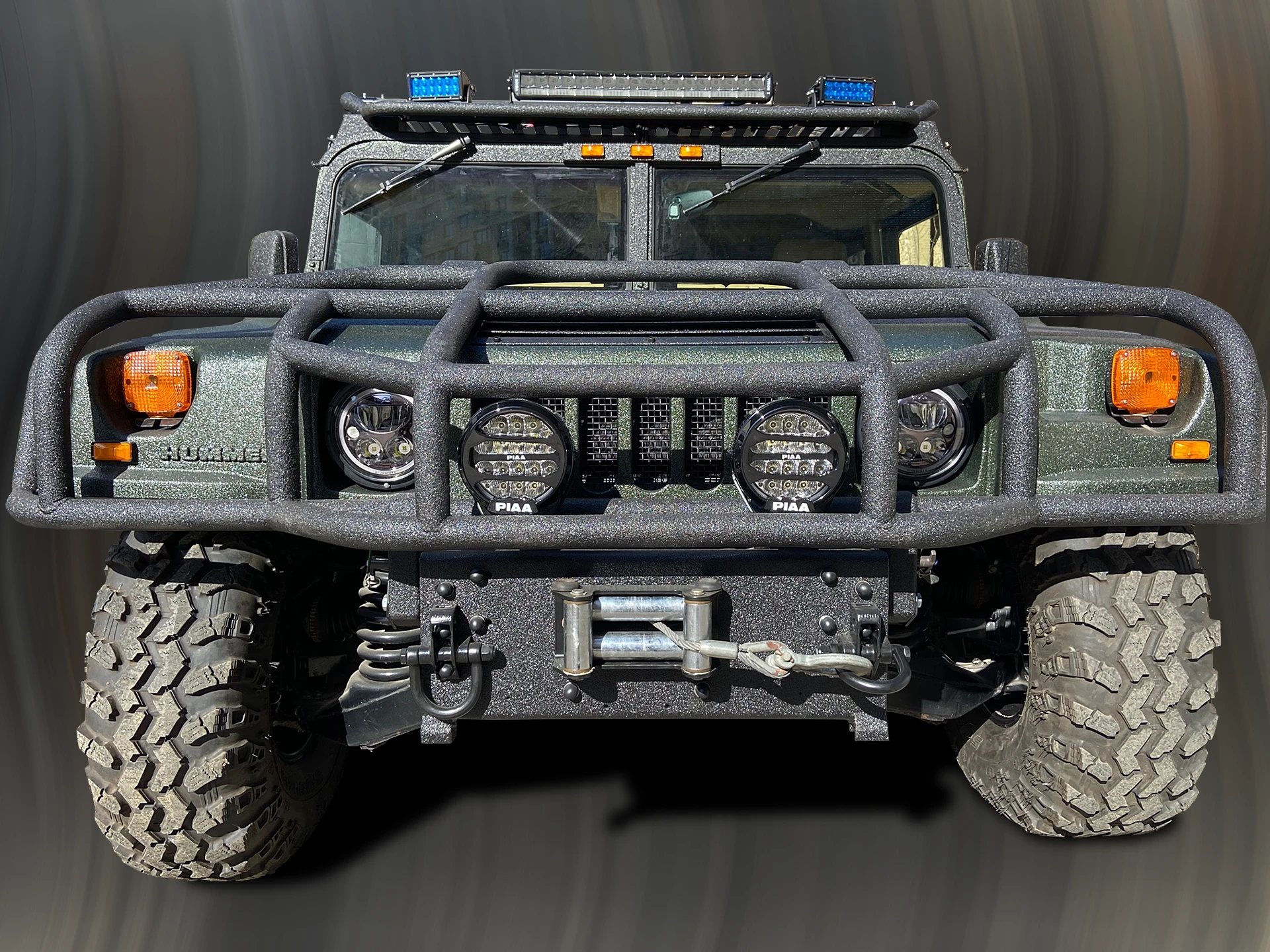 HUMMER H1 передній силовий бампер та лебідки.