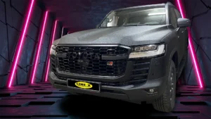 Toyota Land Cruiser 300. Захист поліуретановим покриттям Line-X XS-100 нового позашляховика.