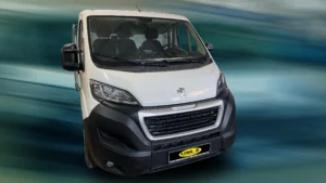 PEUGEOT BOXER. Вантажний відсік захищений Line-X