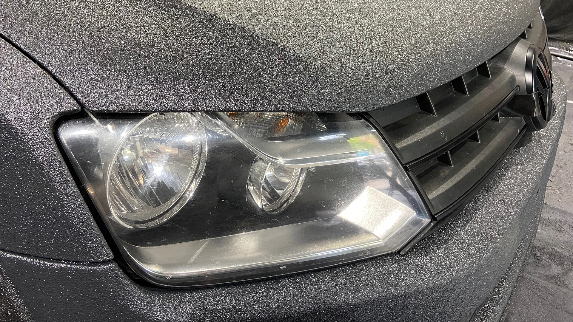 VW AMAROK. Реставрація та покриття захисним шаром Line-X